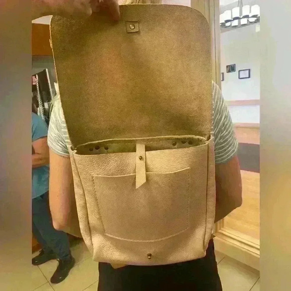 CALMA 11600 Made in Spain Pebbled Leather light pink backpack - Picture 4 of 14